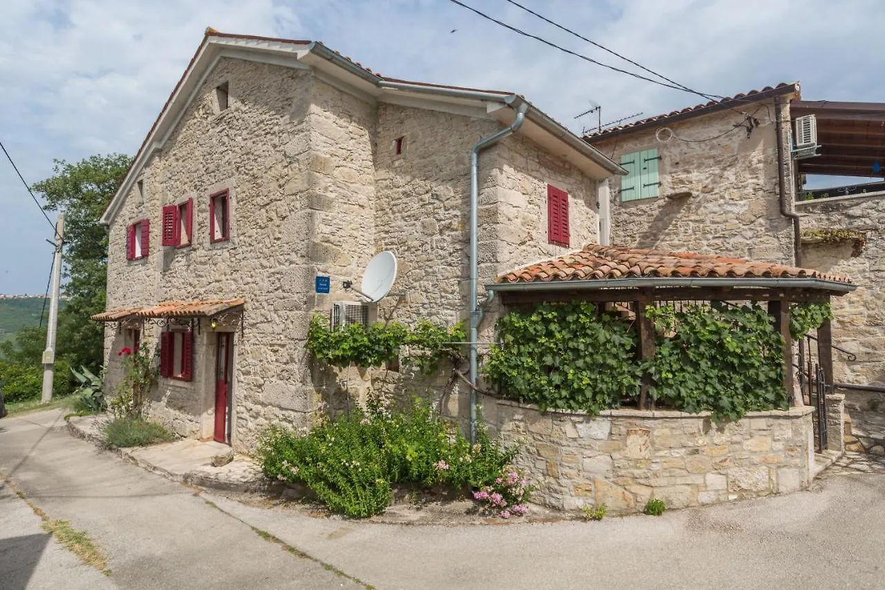 Apartments With A Parking Space Motovun - Brkac, Central Istria - Sredisnja Istra - 19835 location